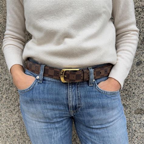 cintura louis vuitton indossata